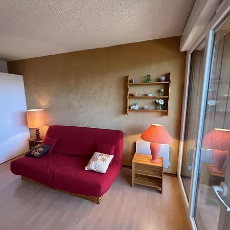 Au Pied Des Pistes Avec Balcon Et Parking Gratuit Apartment